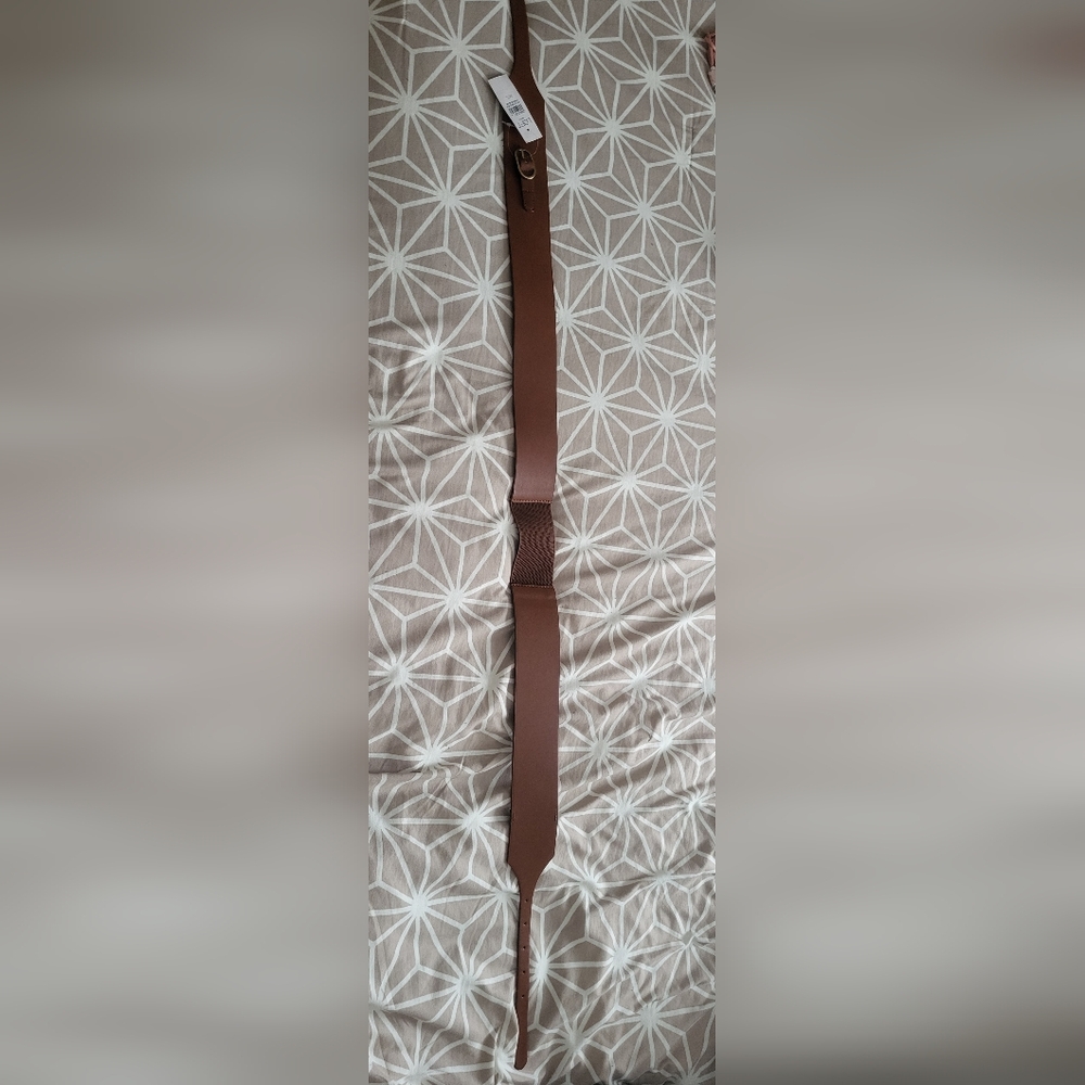 LOFT Tan Belt with Gold Buckle - Picture 5 of 6